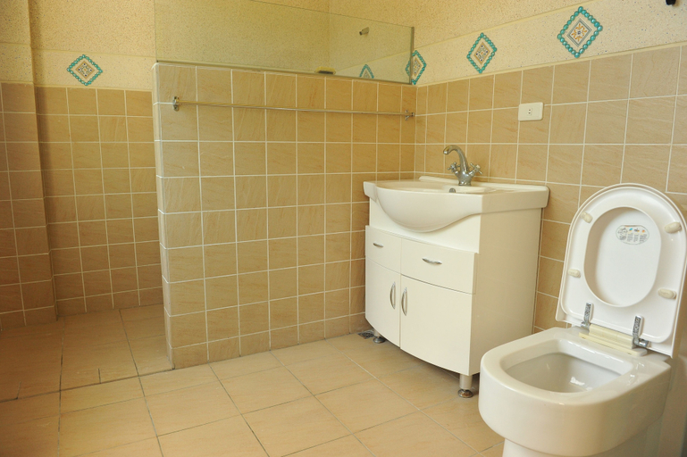 Bathroom 3, Tuscany Garden B&B, Hsinchu County