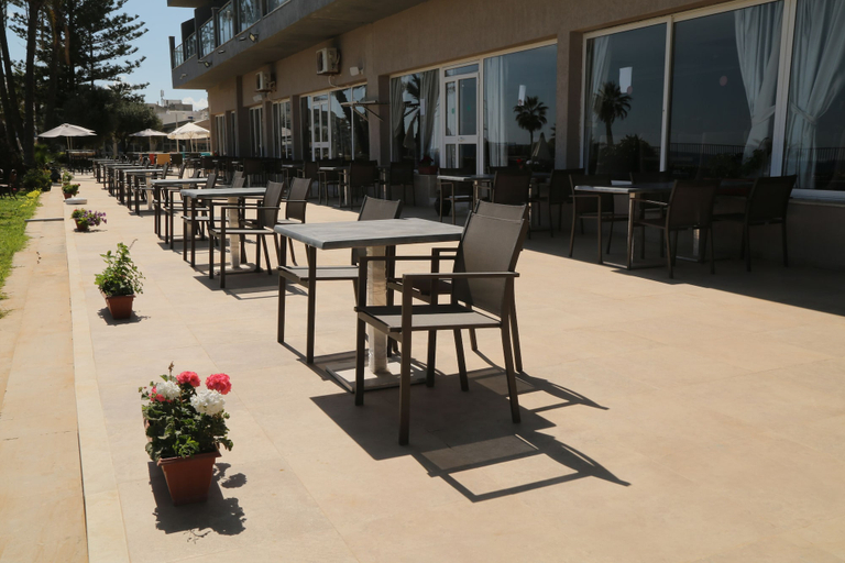 Food & Drinks 4, City Beach Esplanade Monastir, Moknine