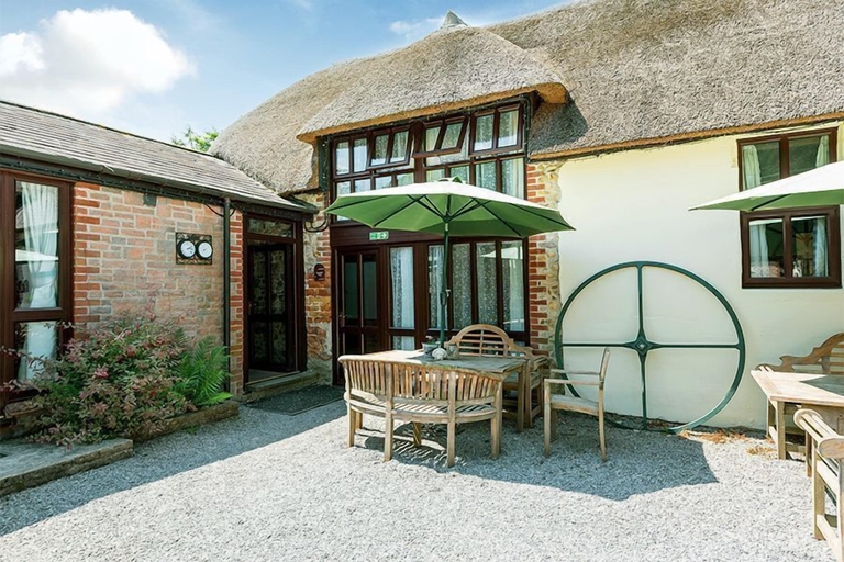 Exterior & Views 2, Berehayes Holiday Cottages, Dorset