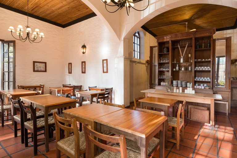 Food & Drinks 5, Don Antonio Posada, n.a540