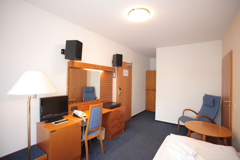 Bedroom 3, Hotel am See, Nordwestmecklenburg