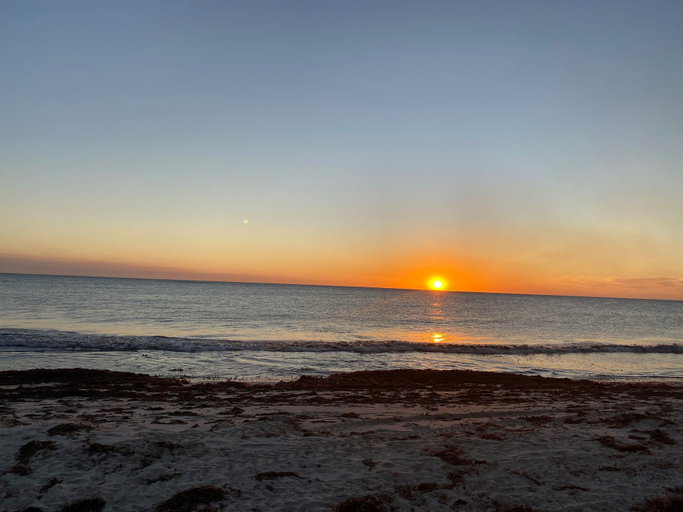 Others 4, Sunset Oddes-sea, Gingin