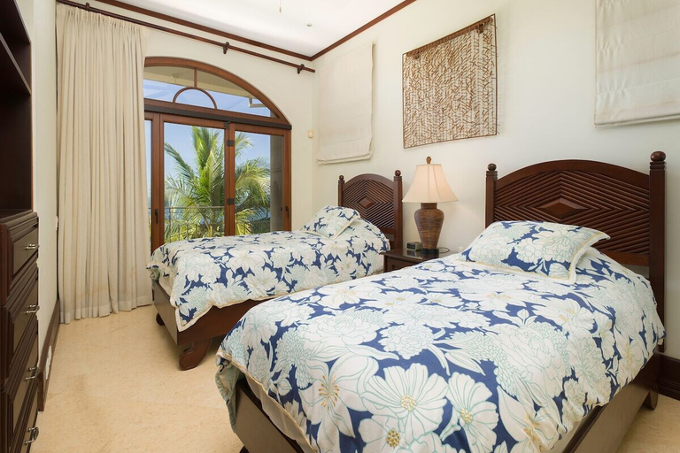 Bedroom 4, Cinco Sinsotes, Carrillo