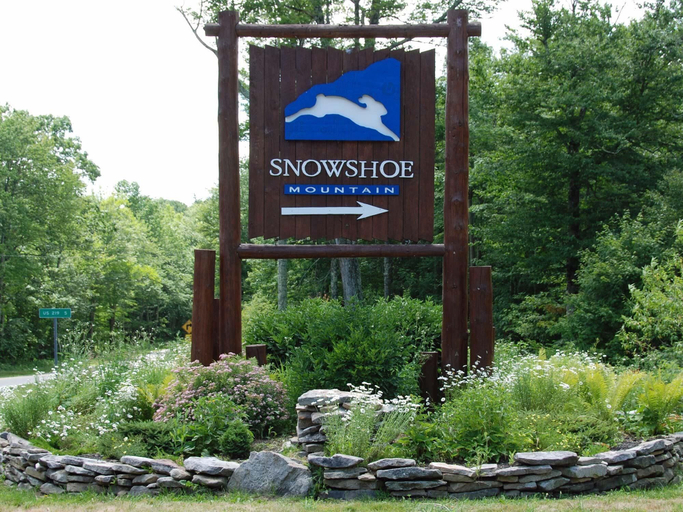 Others 5, 5 Br: Black Bear Crossing #4, Pocahontas