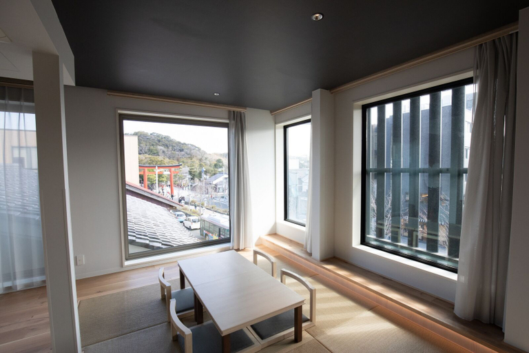 Others 2, Gen Hotel Kamakaura, Kamakura