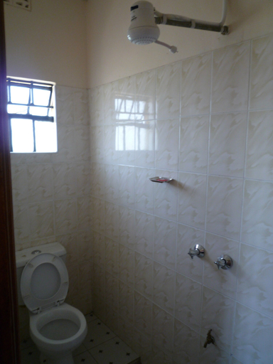 Bathroom, Shammah Hotel, Mwala