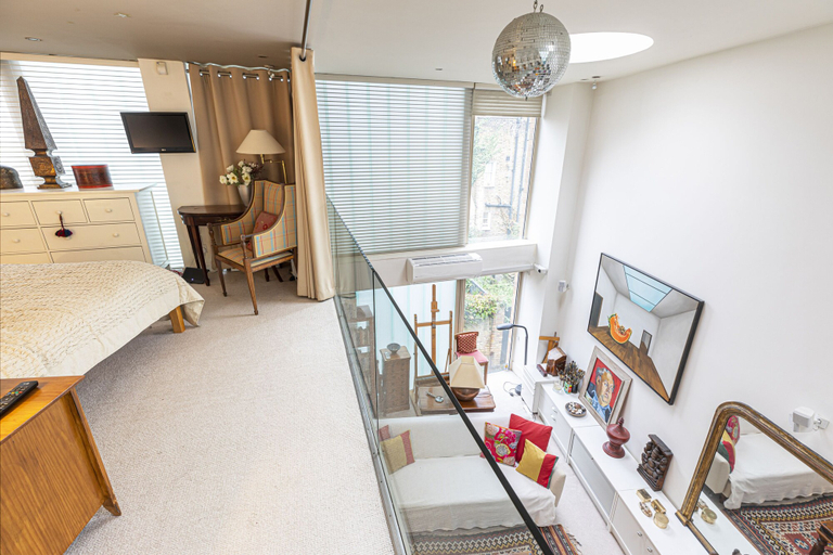 Bedroom 3, JOIVY Artsy Studio Flat in Fulham near River Thames, London