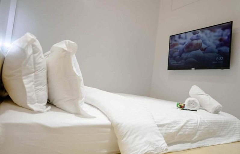 Bedroom 2, Radlett Residences, Tuguegarao City