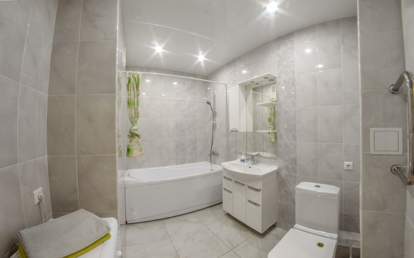 Bathroom 2, Apartment on Minskaya 67, Tyumen'