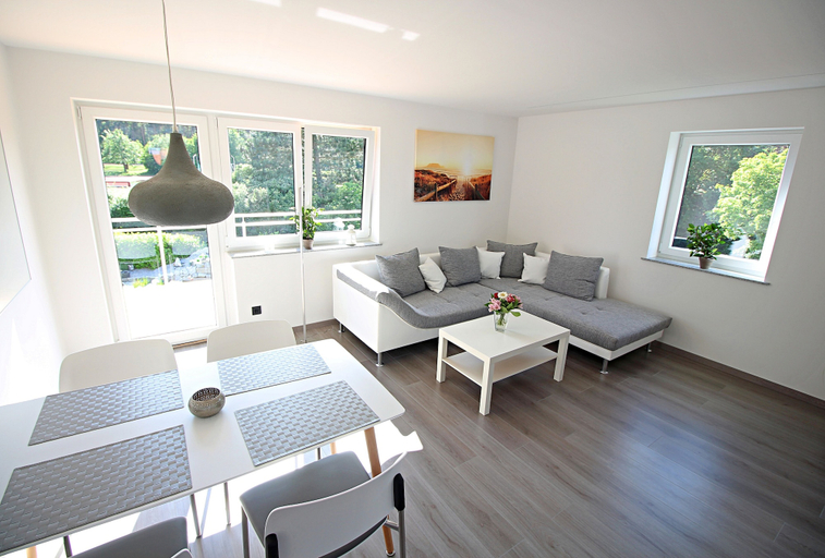 Others 5, Uraha Apartments, Erlangen-Höchstadt