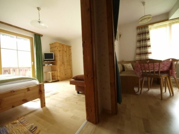 Bedroom 2, Biobauernhof Spieszschweiger, Liezen