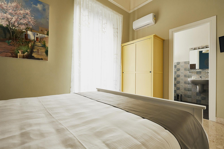 Bedroom 4, Corte dei medici - Palace, Catania