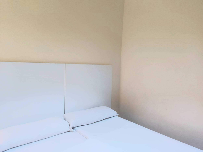 Bedroom 3, City Estación Central, Valencia