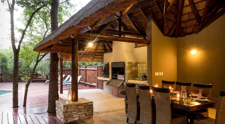 Food & Drinks 5, The Island River Lodge, Mopani