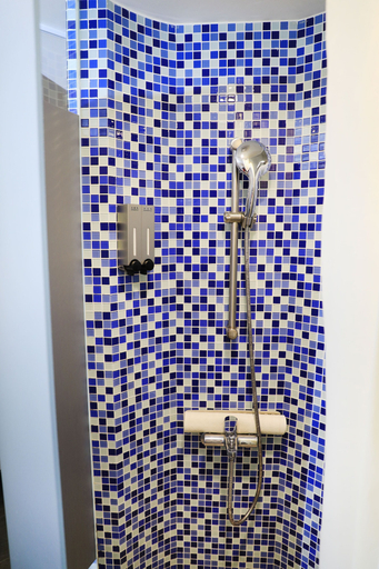 Bathroom 5, Wholesome Hotel, Taipei City