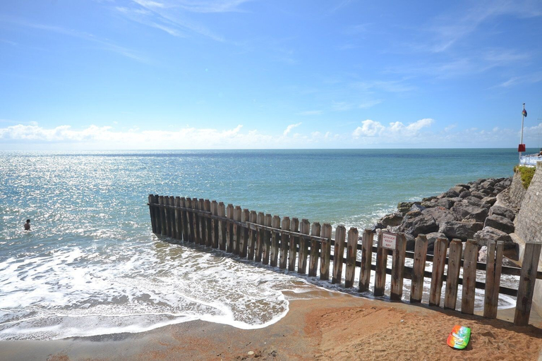 Others 5, Sea Grove, Isle of Wight