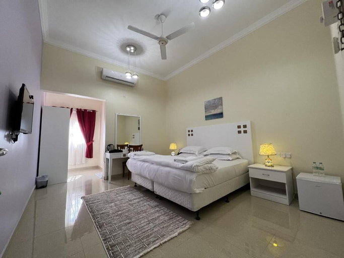 Bedroom 3, Ibra Plaza Hotel, Ibra