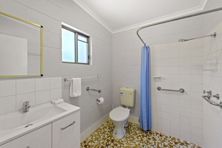 Bathroom 4, Discovery Parks - Tannum Sands, Calliope - Pt A