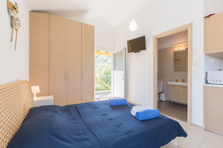 Bedroom 4, Villa Mia Private Pool Walk to Beach A C Wifi Car Not Required Eco-friendly - 2598, Ionian Islands