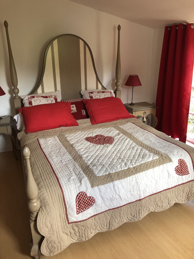 Bedroom 3, Le Boustrophédon, Ardèche