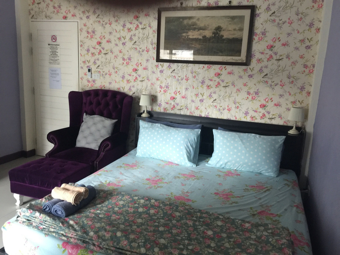 Bedroom 3, The London Tearoom, Muang Chiang Mai