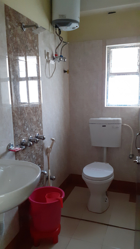 Bathroom 4, Hotel Niladrii Galaxy, Darjiling