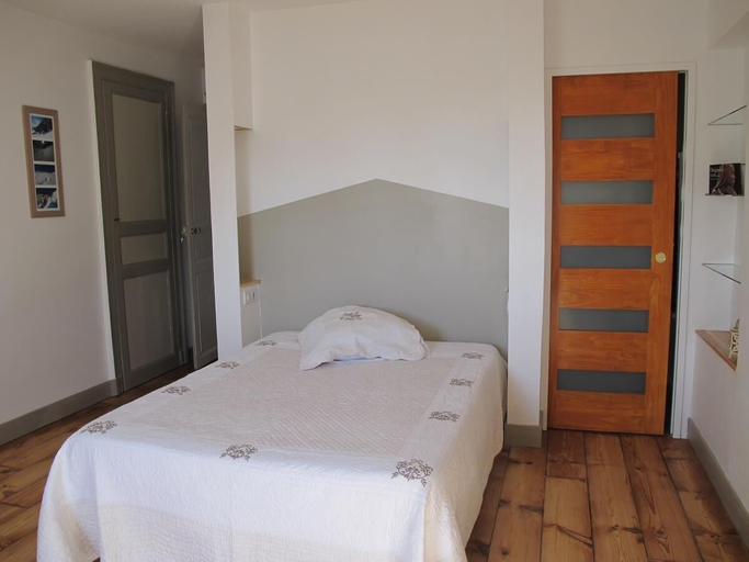 Bedroom 3, Villa Dampierre, Pyrénées-Atlantiques