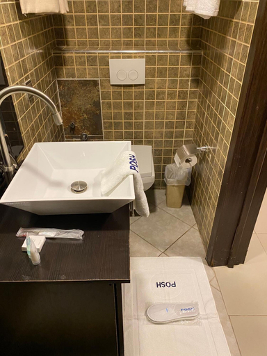 Bathroom 3, Posh Hotel And Suites, Eti-Osa