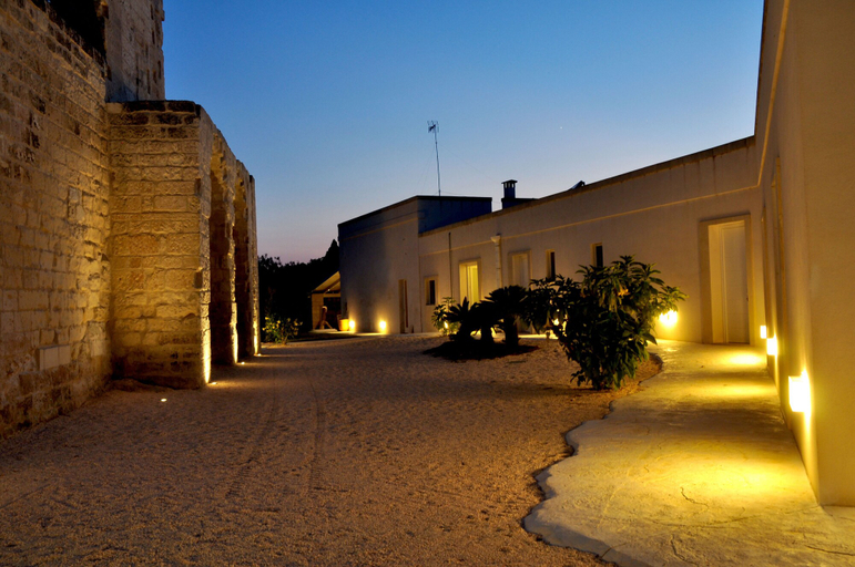 Exterior & Views 2, Agriturismo La Turrita, Lecce