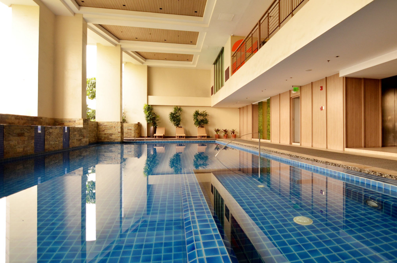 Sport & Beauty 5, KL Executive Greenbelt KLX, Makati City