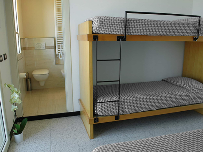 Bedroom 3, Marbella, Ravenna