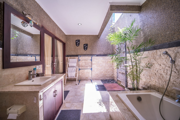 Bathroom 4, Villa Cantik, Badung