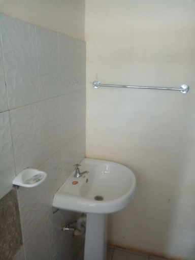 Bathroom 3, Platinum Bar Lodge, Westlands