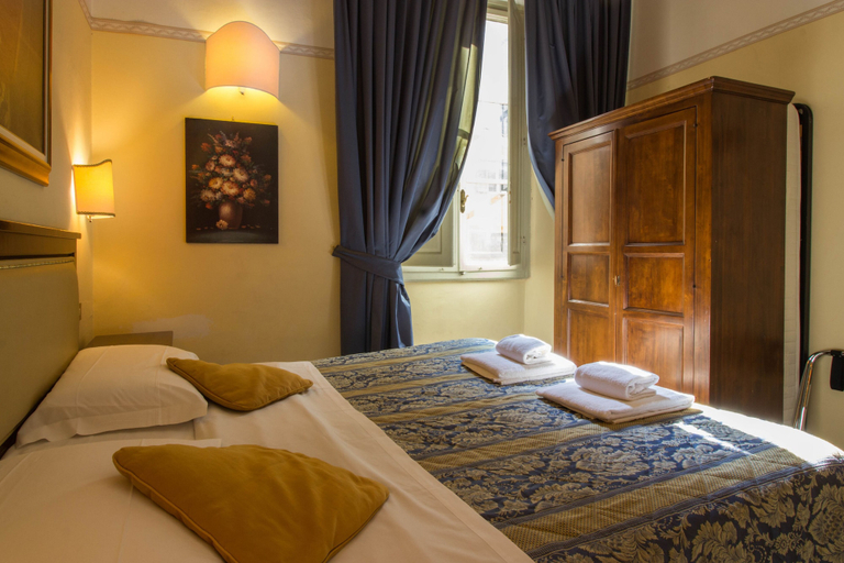 Bedroom 4, Tourist House Duomo, Florence