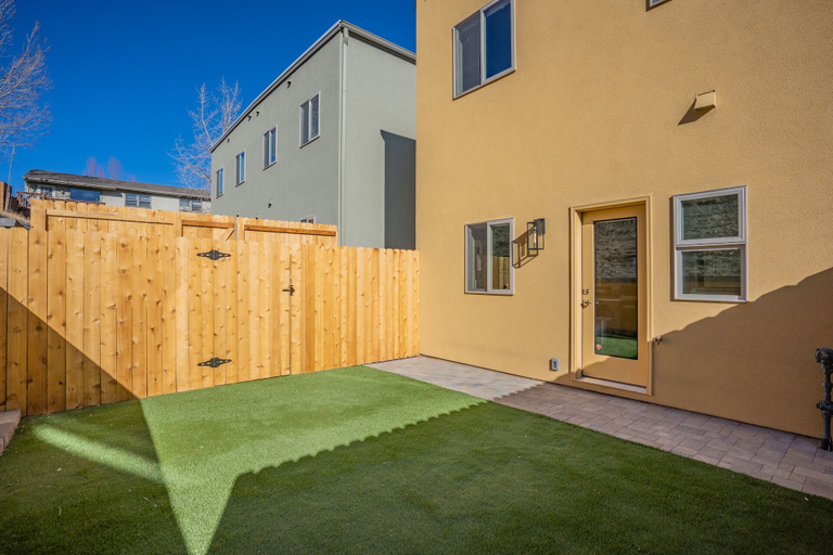 Exterior & Views 2, Downtown Skyline Rooftop Patio Modern Townhome, El Paso