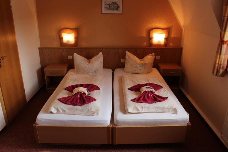 Bedroom 2, Pension Zur Grünen Eiche, Saalfeld-Rudolstadt