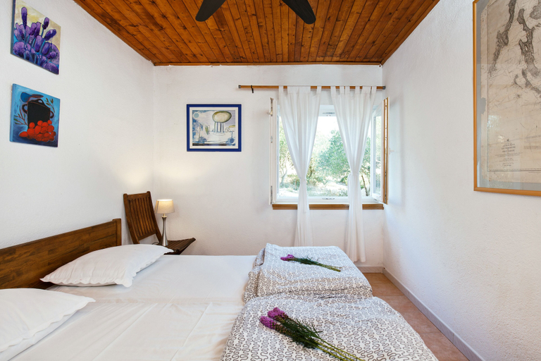 Bedroom 3, Robinson House Nicolina, Hvar