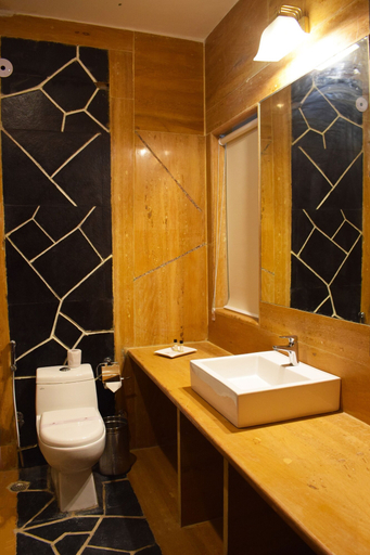 Bathroom 4, Kumbhalgarh Forest Retreat, Rajsamand