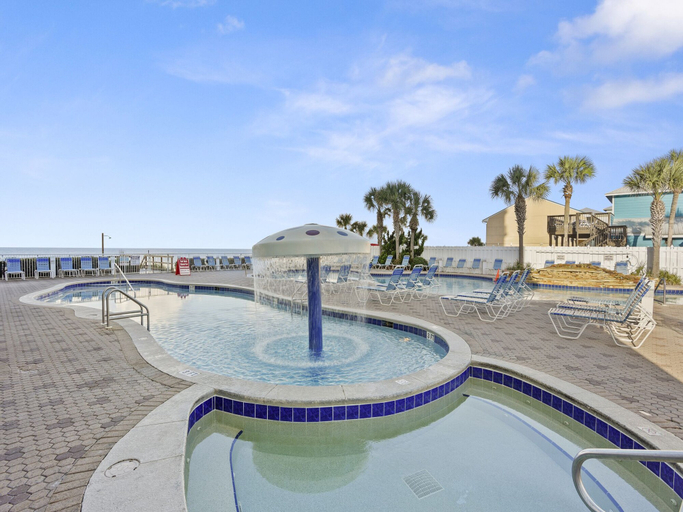 Exterior & Views 2, Majestic 1708 West Tower I - Studio Condo, Bay