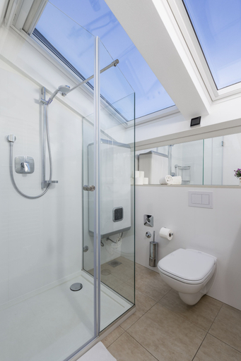 Bathroom 4, Beautiful Apartment House On The Seaside, Opatija/Veprinac