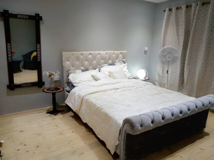 Bedroom 2, Mayorca Beach Flex, Tema