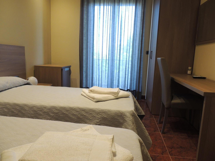 Bedroom 4, B&B A Due Passi Dal Mare, Reggio Di Calabria