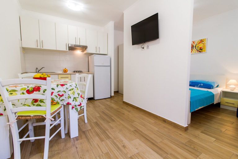 Others 3, Studio apartment Zeljka, Pula
