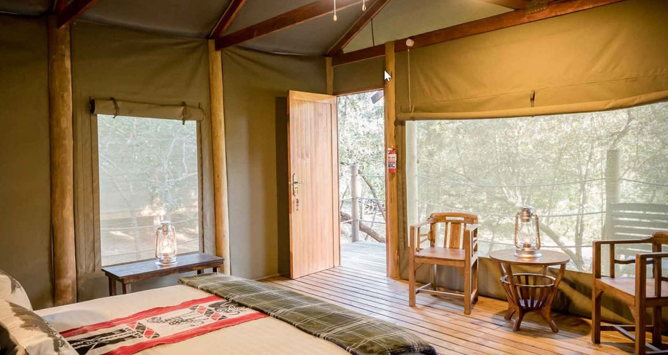 Bedroom 3, The Island River Lodge, Mopani