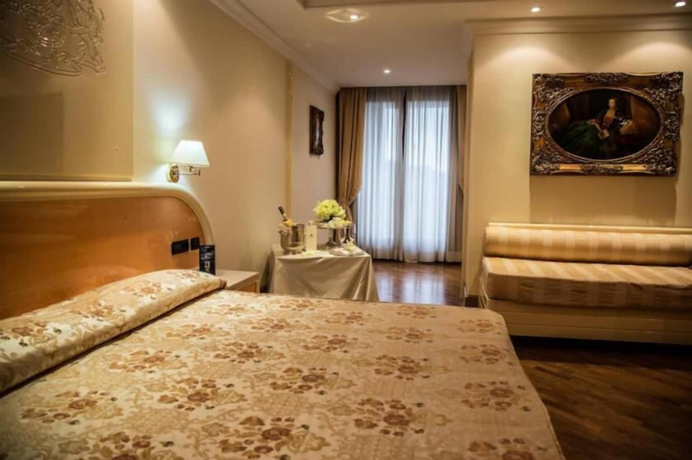 Bedroom 18