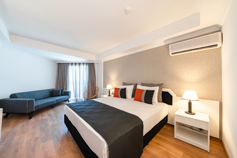 Bedroom 3, Club Beyy Resort Hotel, Menderes