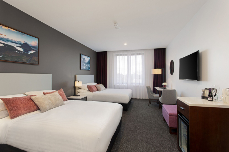 Bedroom 2, Mantra Traralgon, Latrobe - Traralgon