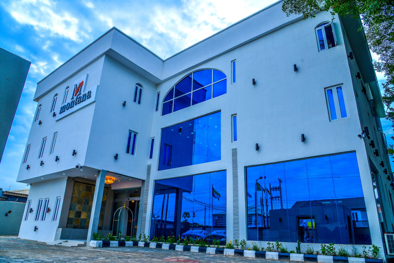 Exterior & Views 2, Montana Residence, Mushin