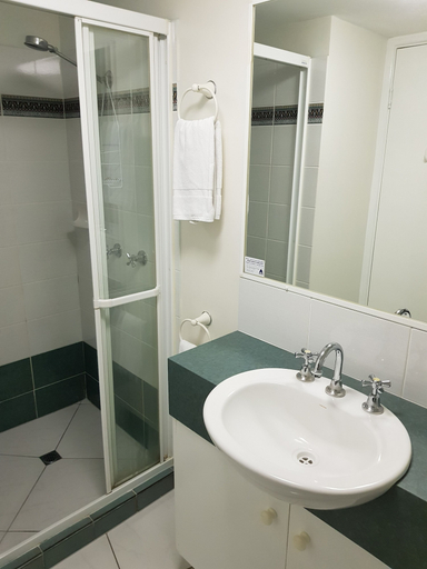 Bathroom 5, Key Largo Apartments, Maroochy - Maroochydore