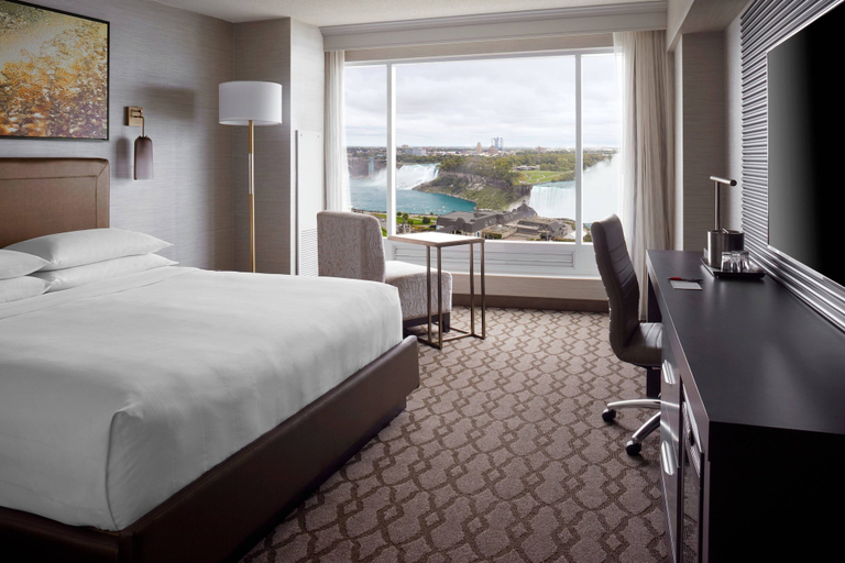 Bedroom 4, Niagara Falls Marriott Fallsview Hotel & Spa, Niagara